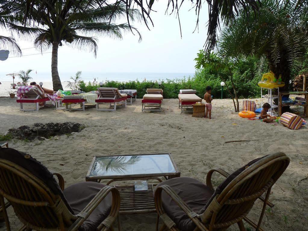 Mamagoa Resort Морджим Екстер'єр фото